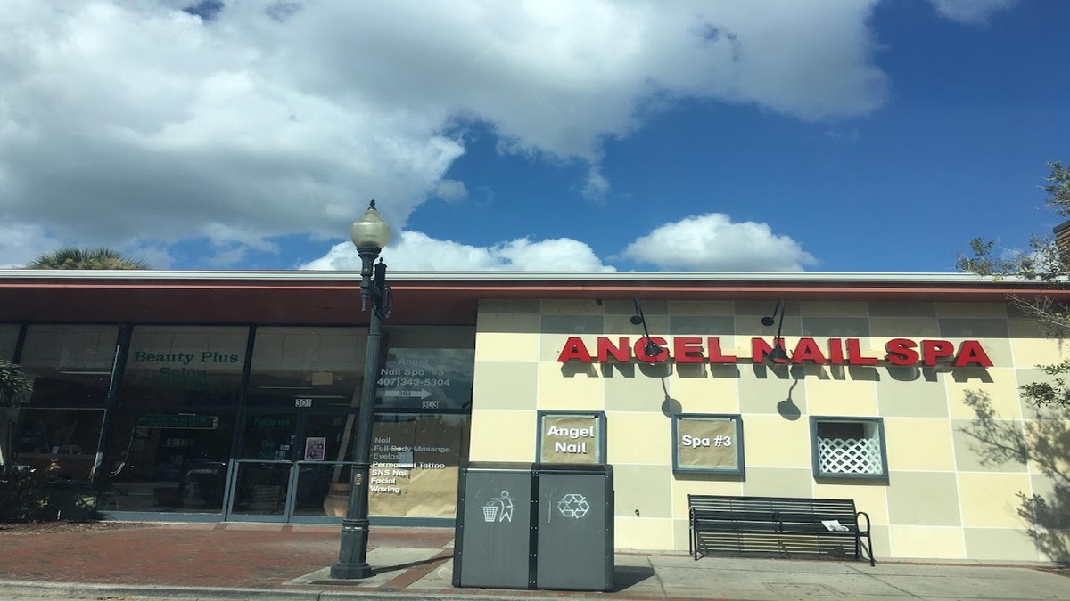 beauty plus salon product image